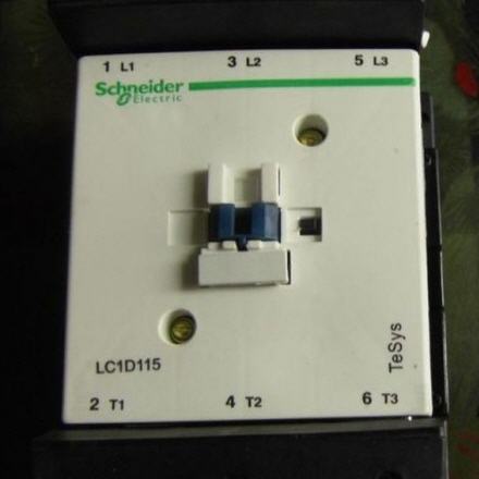 schneider lc1f115